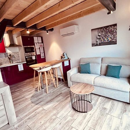 Le Clos De Tanvol - Parking Prive Gratuit- Terrasse Privee - Climatisation Viriat Exterior foto